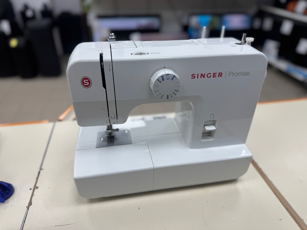 Швейная машина Singer PROMISE 1408