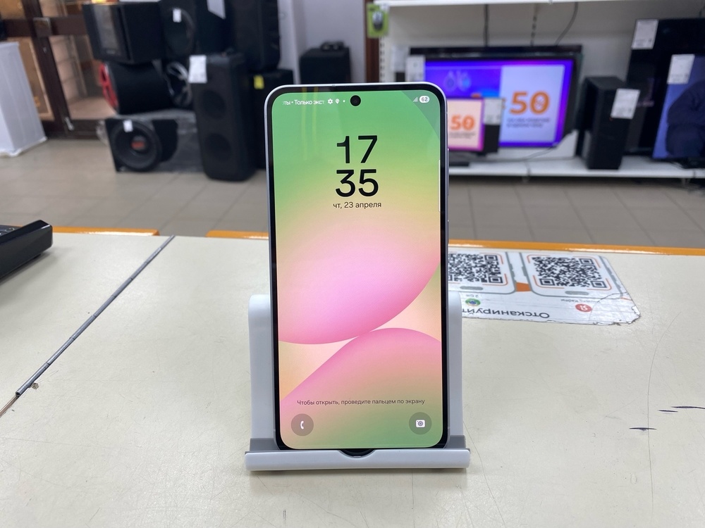 Смартфон Samsung Galaxy A56 8/128