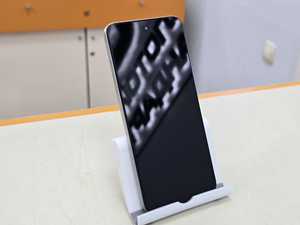 Смартфон Xiaomi Redmi 12 8/256