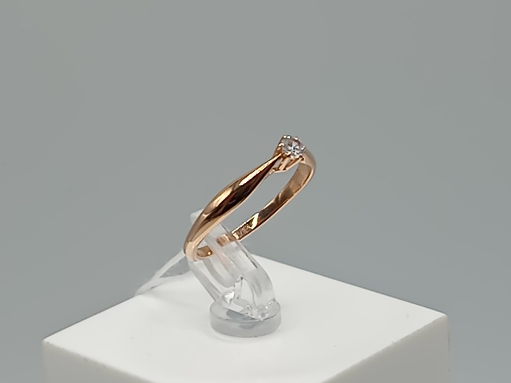 КОЛКМ585 КОЛЬЦО С КАМНЕМ (Au 585)