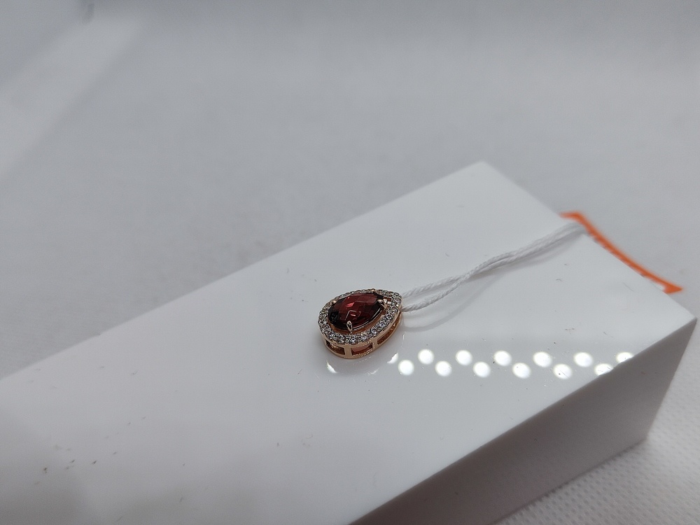 ПОДВЕСКА С КАМНЯМИ (Au 585)