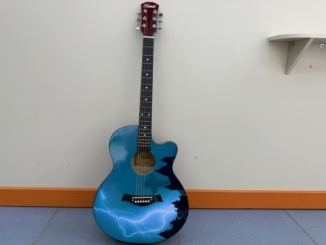 Гитара акустическая Belucci BC4040 1570 (Lightning)