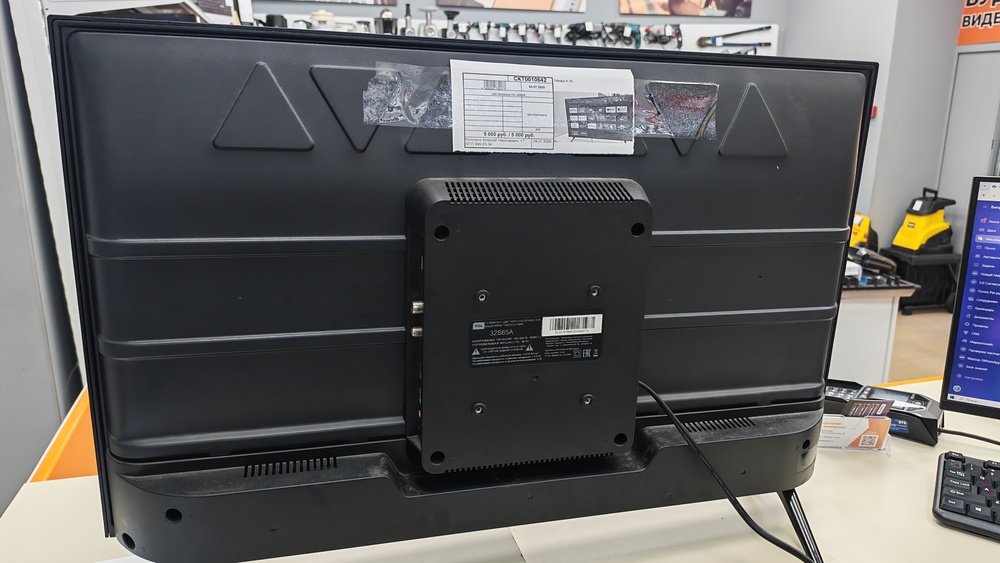 LED Телевизор TCL 32S65A