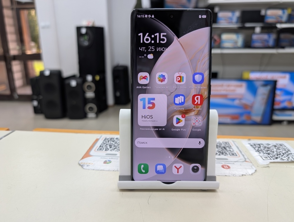 Смартфон Tecno Camon 30S 6/128
