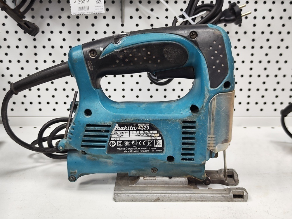 Лобзик Makita 4329