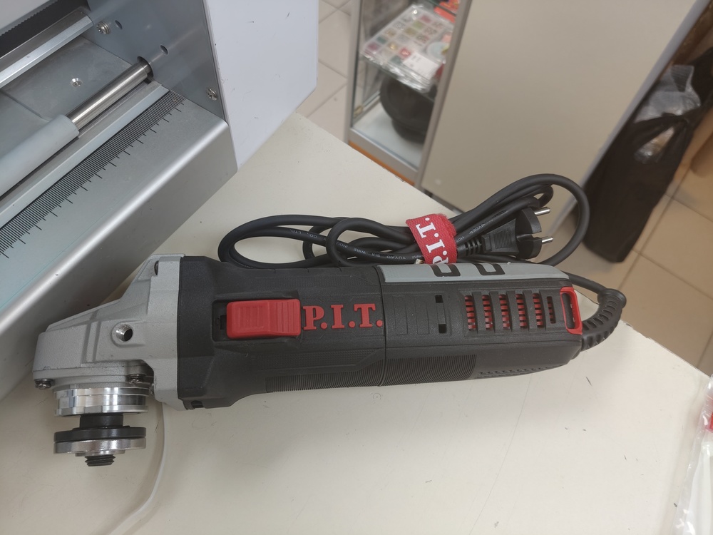 Угловая шлифмашина P.I.T. PWS125-C6;