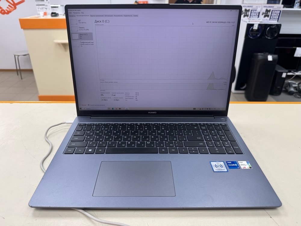 Ноутбук Huawei MCLG-X; I7-11370H, Intel iris XE Graphics, 16 Гб, 1 Tb, Нет