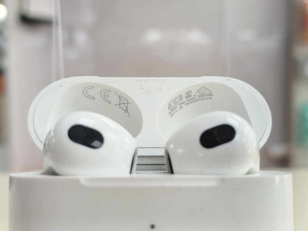 Наушники беспроводные Apple AirPods 3 Lightning