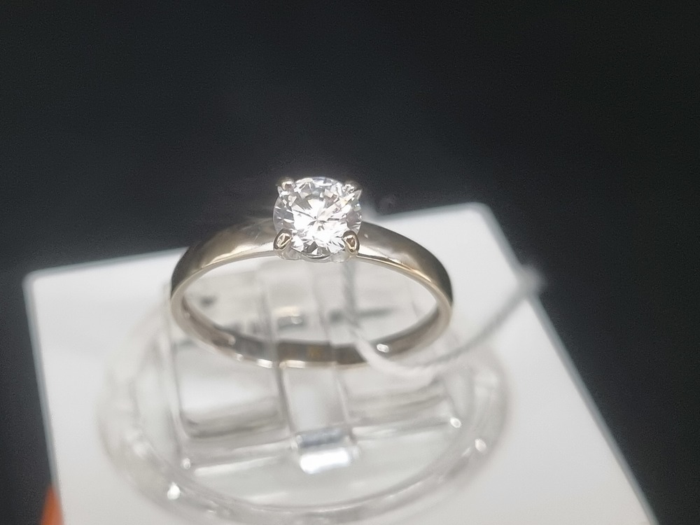 КОЛКМ585 КОЛЬЦО С КАМНЕМ (Au 585)