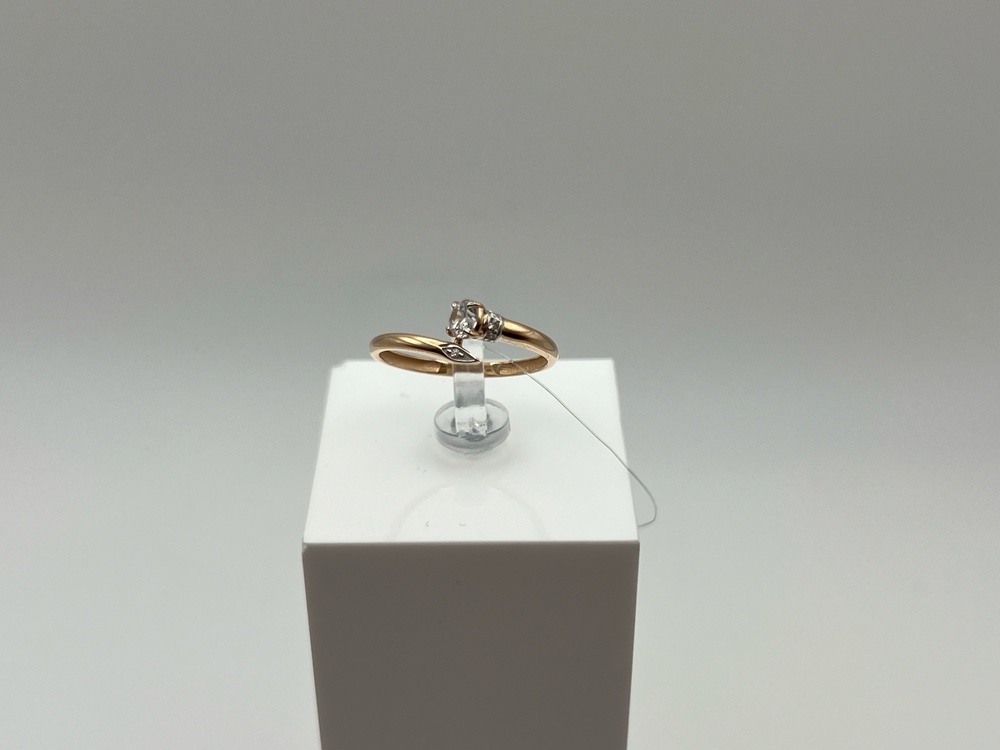 КОЛЬЦО С КАМНЯМИ (Au 585)