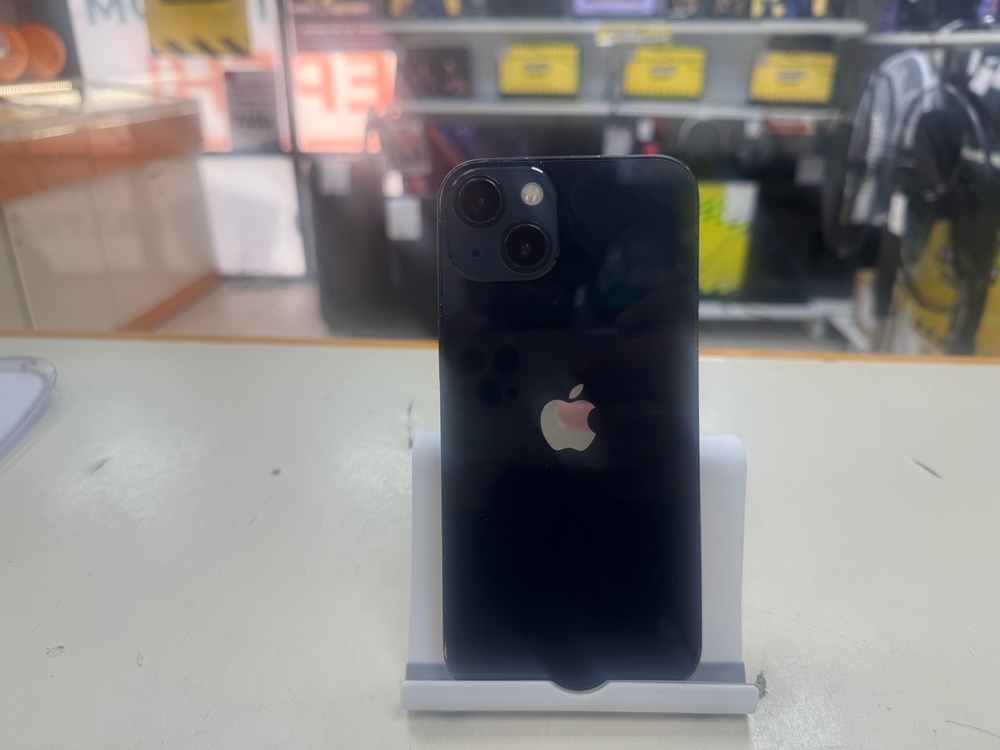 Смартфон Apple iPhone 13 128Gb