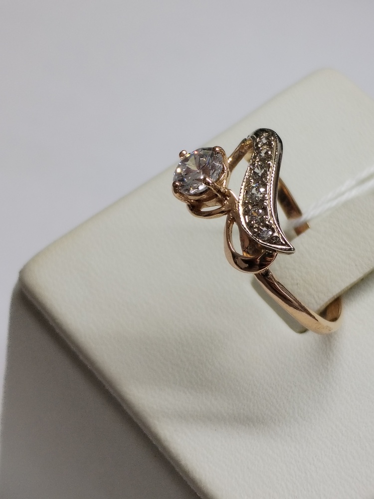 КОЛКМИ585 КОЛЬЦО С КАМНЯМИ (Au 585)