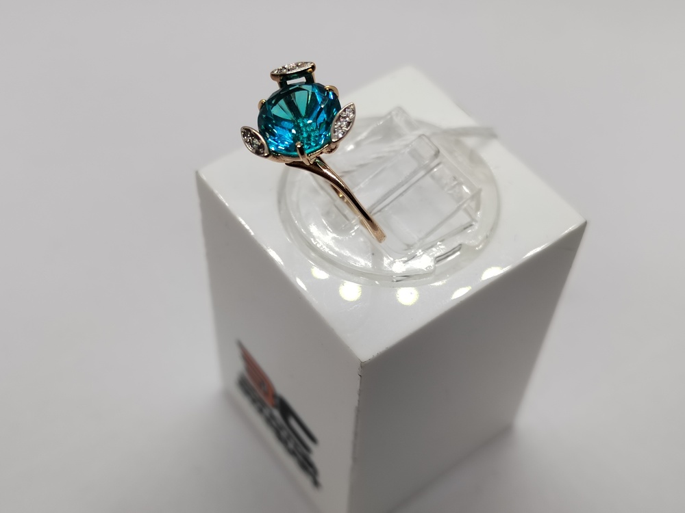 КОЛЬЦО С КАМНЯМИ (Au 585)