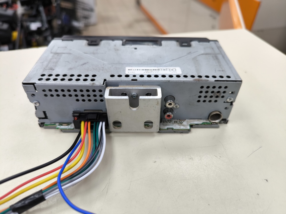 Автомагнитола Pioneer MVH-170UB