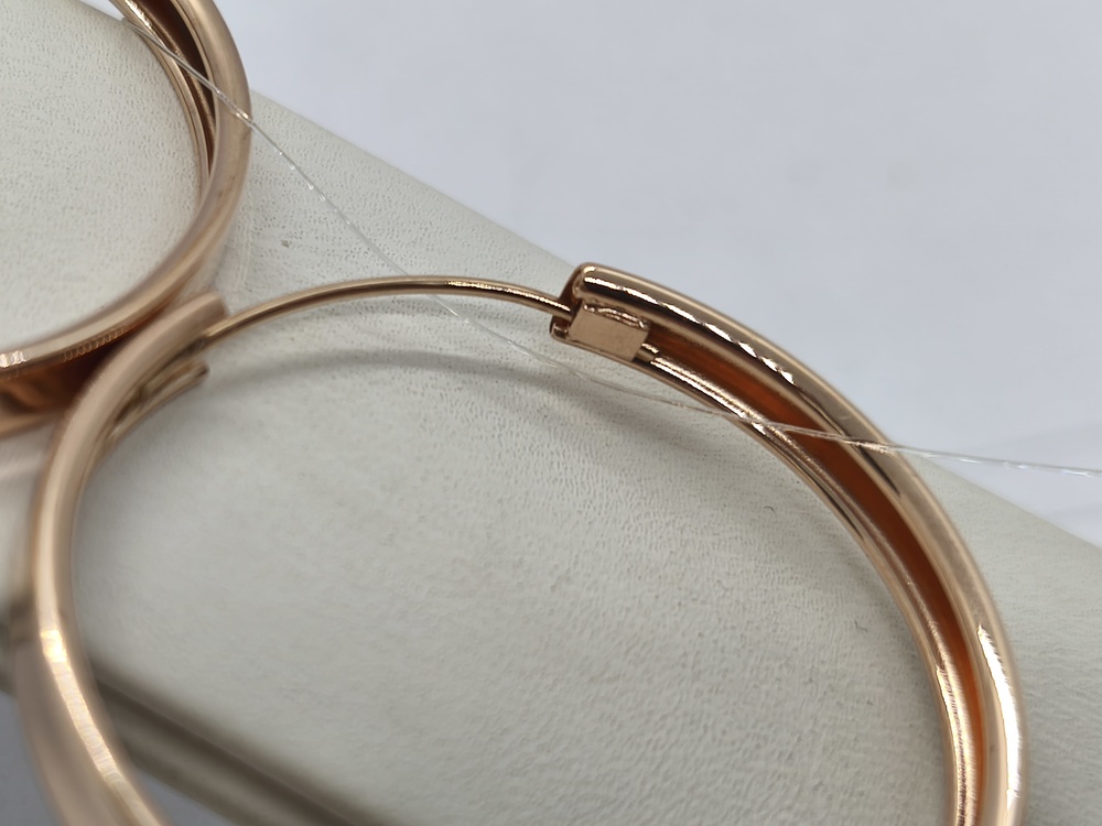 03-208276 СЕРЬГИ КОНГО без камня (Au 585)