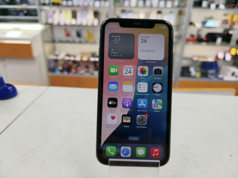 Смартфон Apple iPhone 11 64Gb