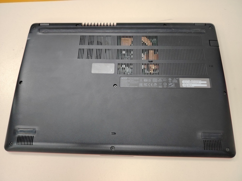 Ноутбук Acer; Core i5-8265U, GeForce MX150 (10 W), 6 Гб, Нет, 1 Tb