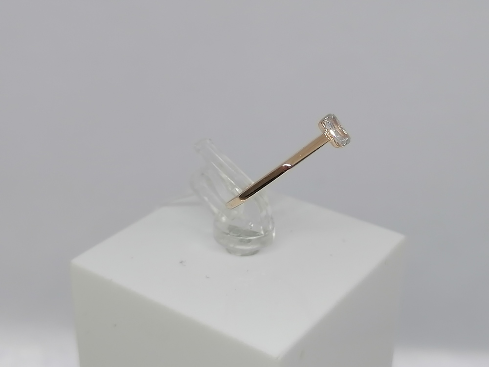 КОЛЬЦО С КАМНЕМ (Au 585)