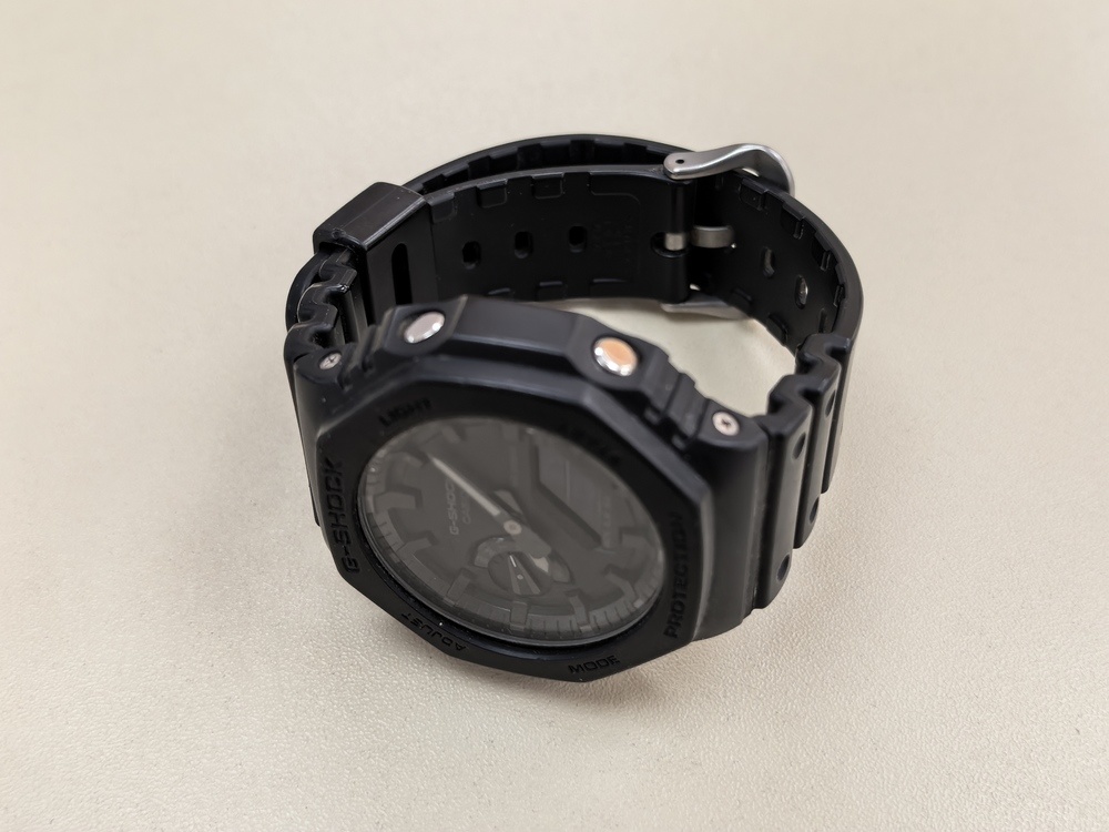 Часы наручные Casio GA-2100-1A1