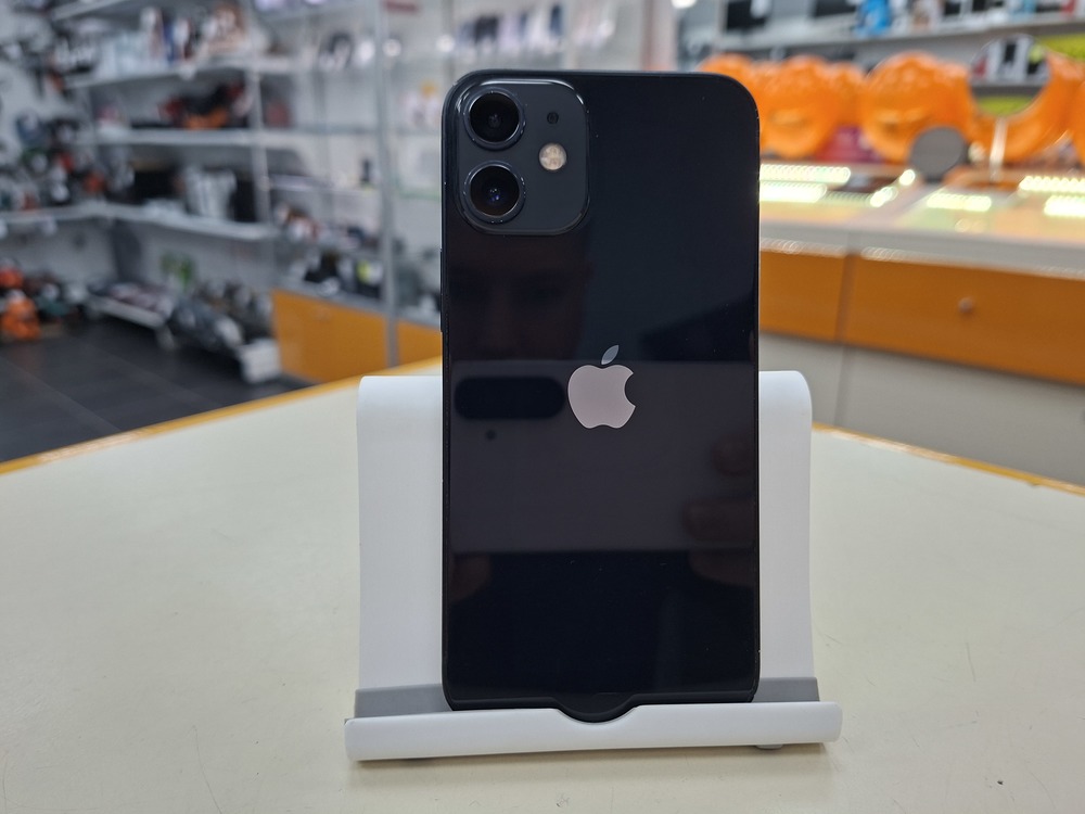 Смартфон Apple iPhone 12 mini 64Gb