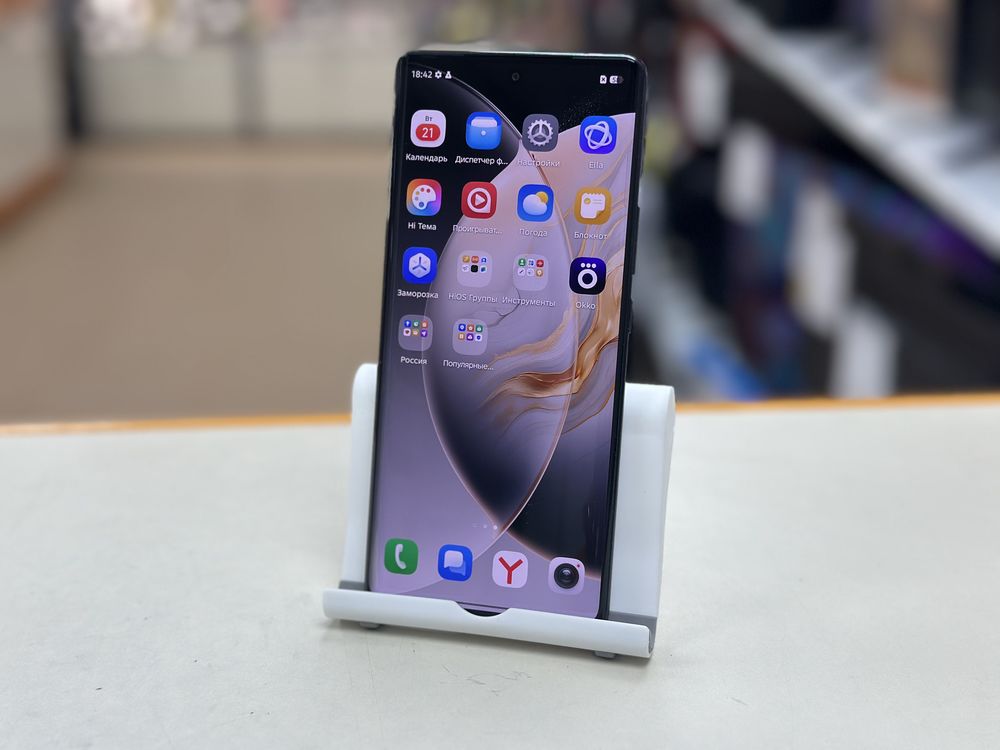 Смартфон Tecno Camon 30S 8/128