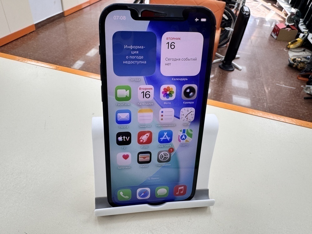 Смартфон Apple iPhone 12 64Gb