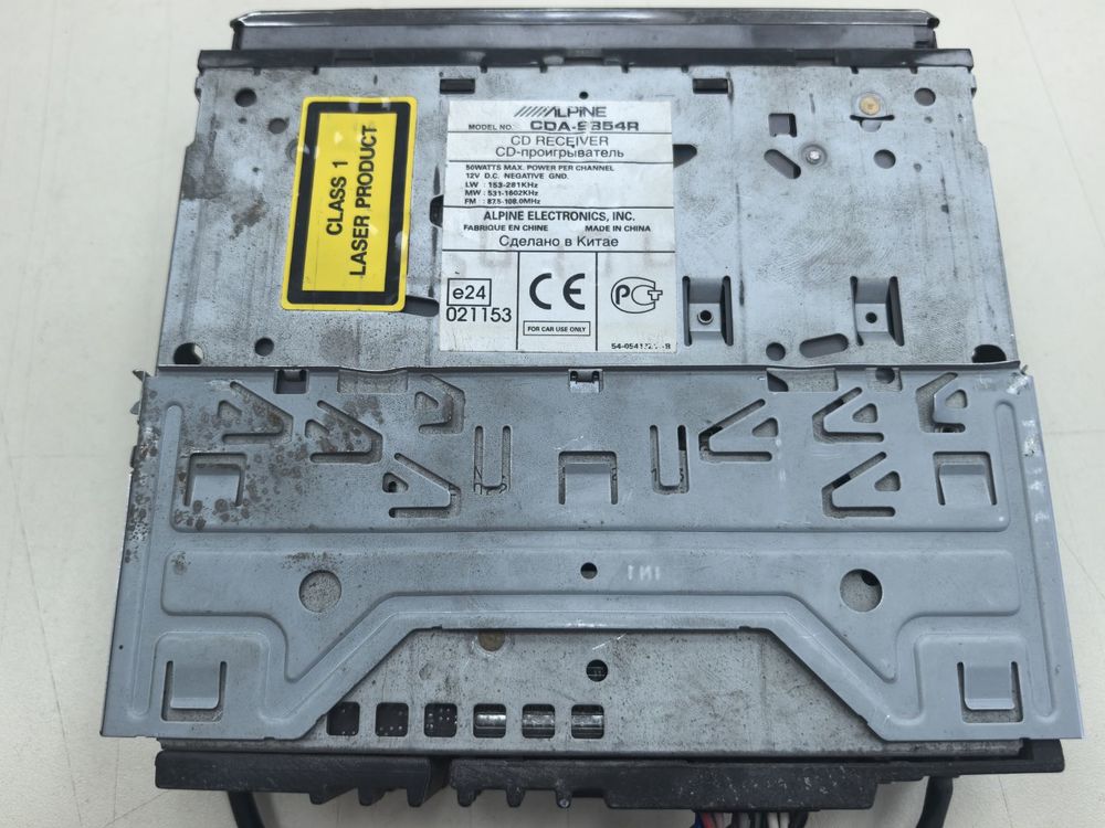 Автомагнитола Alpine CDA-9854R