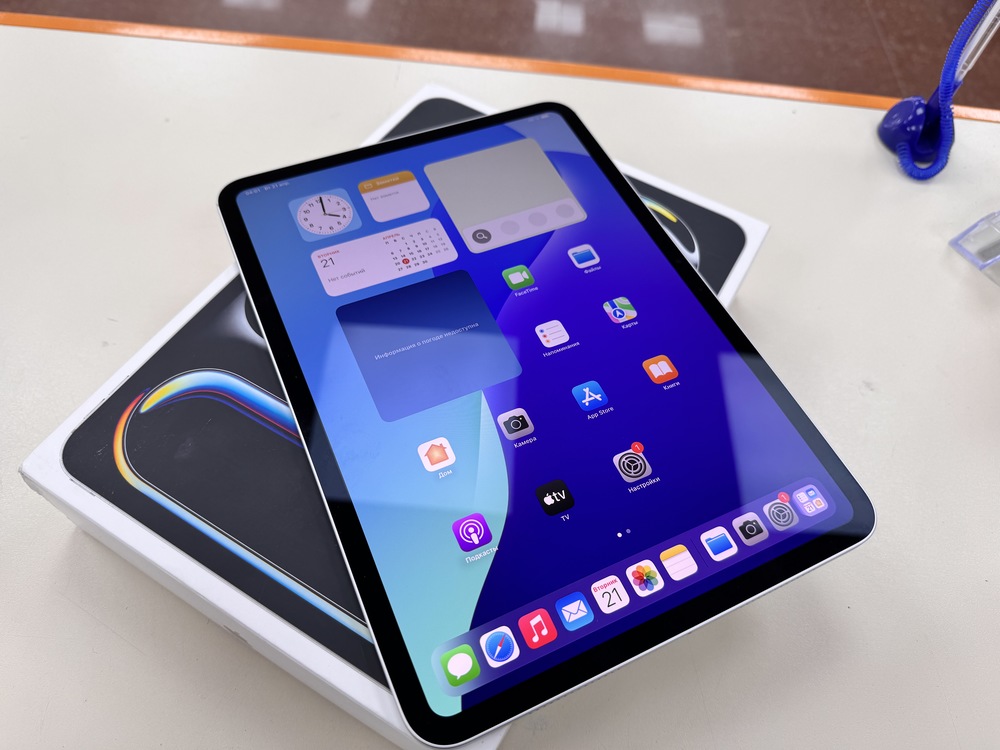Планшет Apple iPad Pro 256 ГБ(11 дюймов, M4) 2024 A2836 (Wi-Fi)