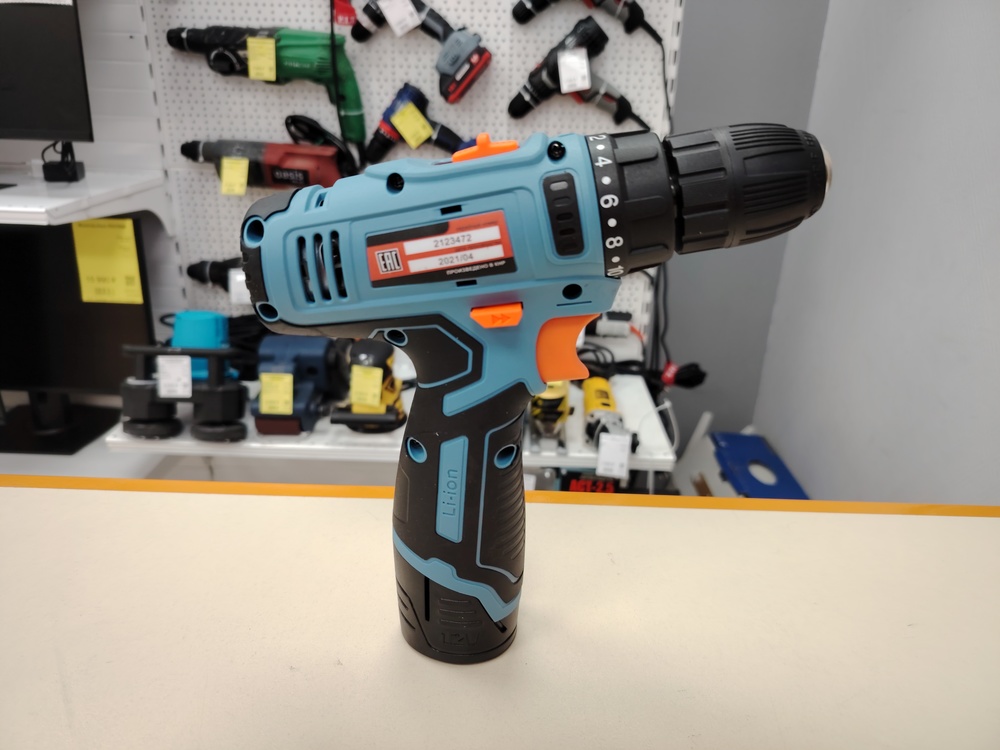 Шуруповерты Электроприбор ДА-12М;