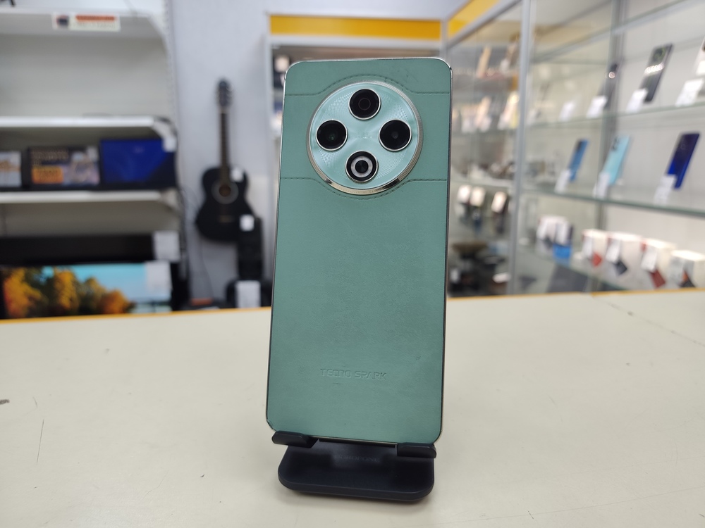 Смартфон Tecno SPARK 30 8/256