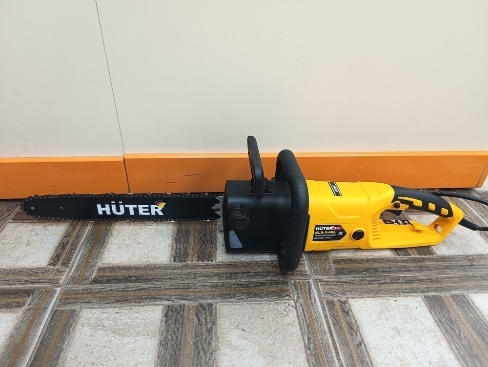 Электропила HUTER ELS 2/40L