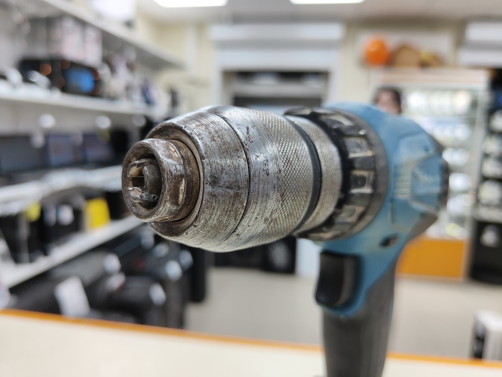 Шуруповерт Makita DF457D
