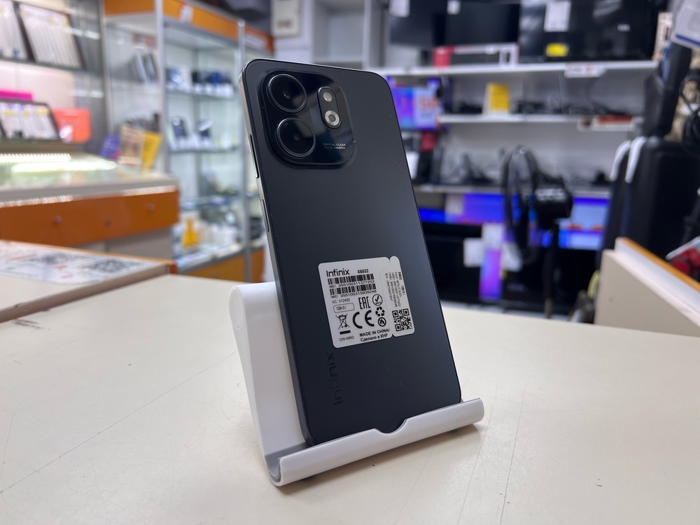 Смартфон Infinix Smart 9 3/128