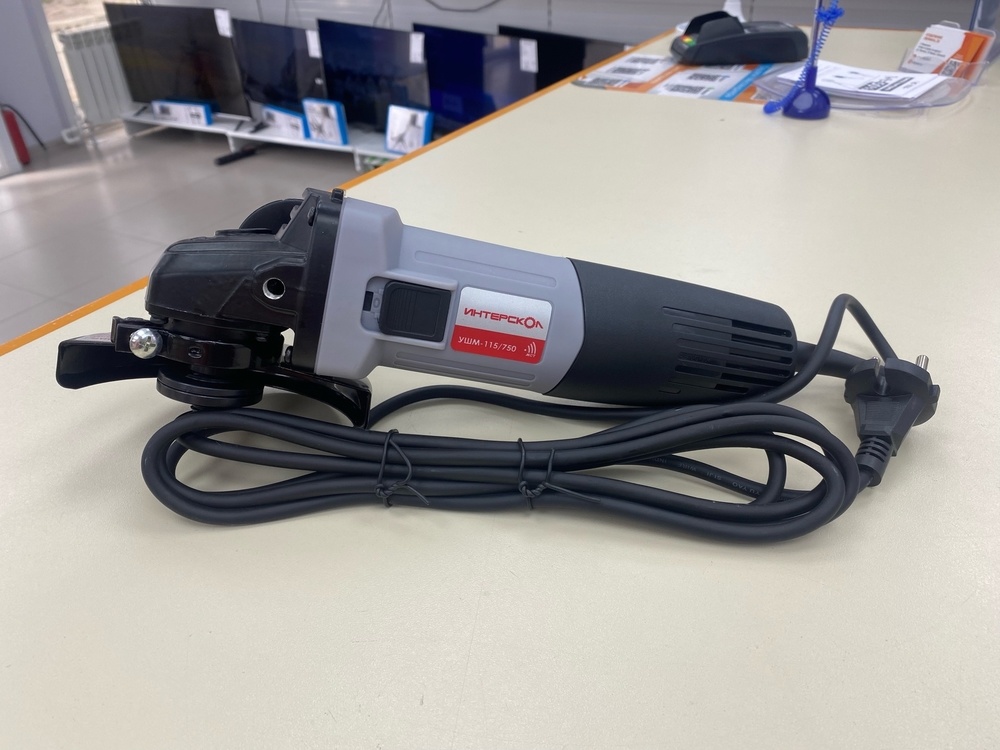 Угловая шлифмашина Интерскол 115/750 (760.1.0.70)