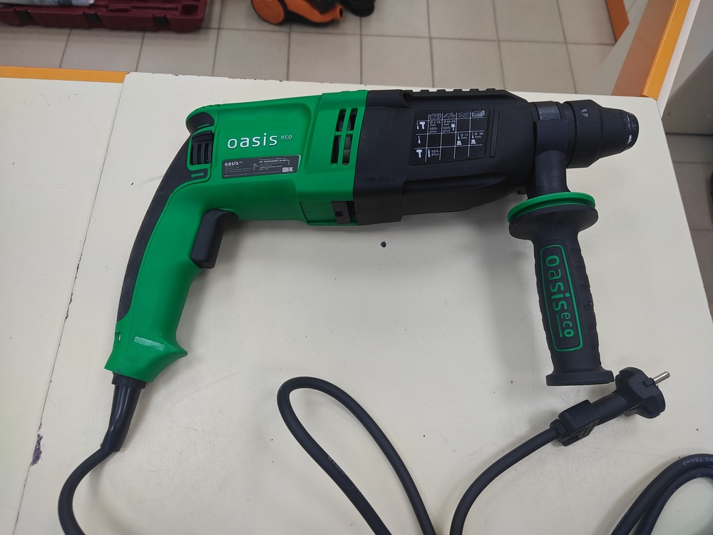 Перфоратор Oasis PR100