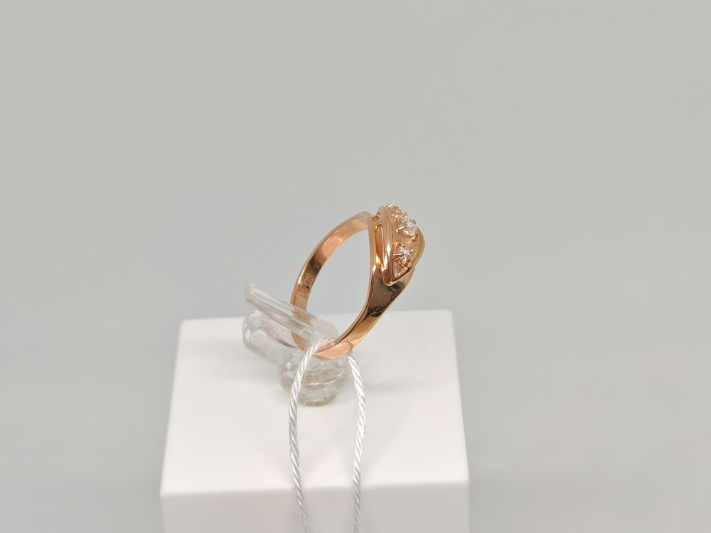 КОЛЬЦО С КАМНЯМИ (Au 585)