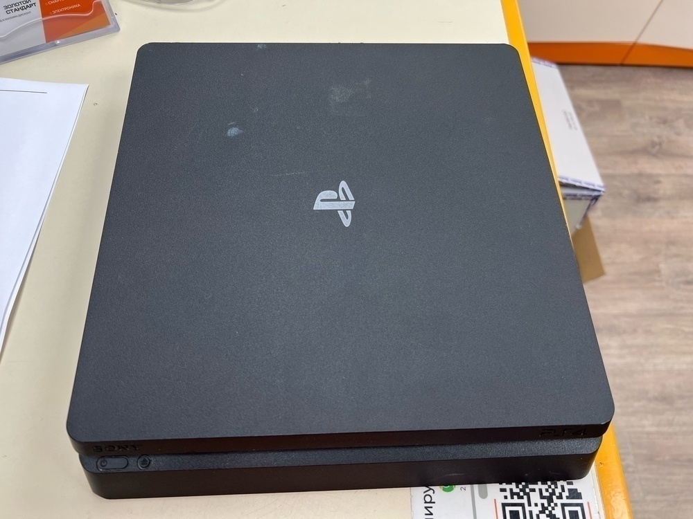 Игровая приставка PlayStation 4 Slim 1Tb
