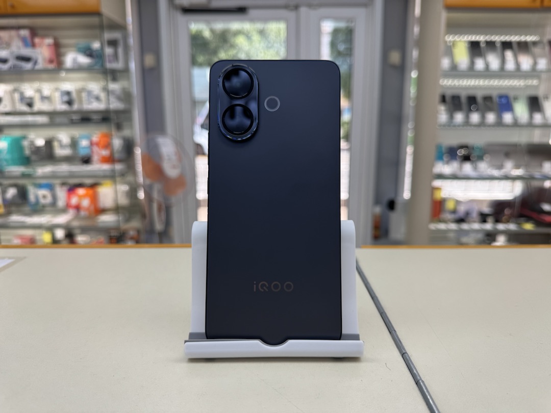 Смартфон Vivo IQOO Z10R 8/256