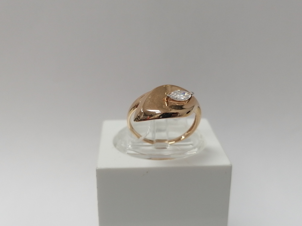 КОЛКМ585 КОЛЬЦО С КАМНЕМ (Au 585)