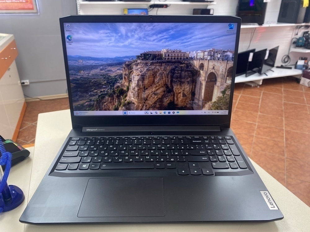 Ноутбук Lenovo; Ryzen 5 5600H, GeForce RTX 3050, 16 Гб, 256 Гб, Нет