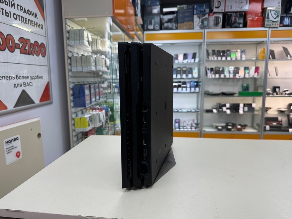Игровая приставка PlayStation 4 Pro 1Tb
