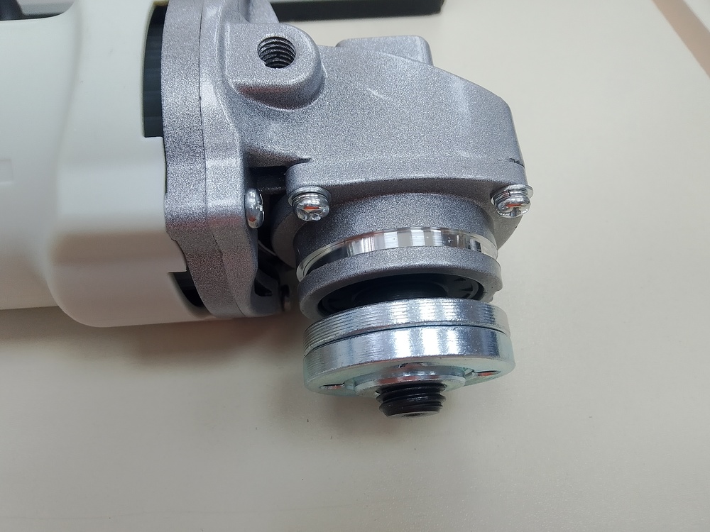 Угловая шлифмашина Elti МШУ-125/1200Д-ПР