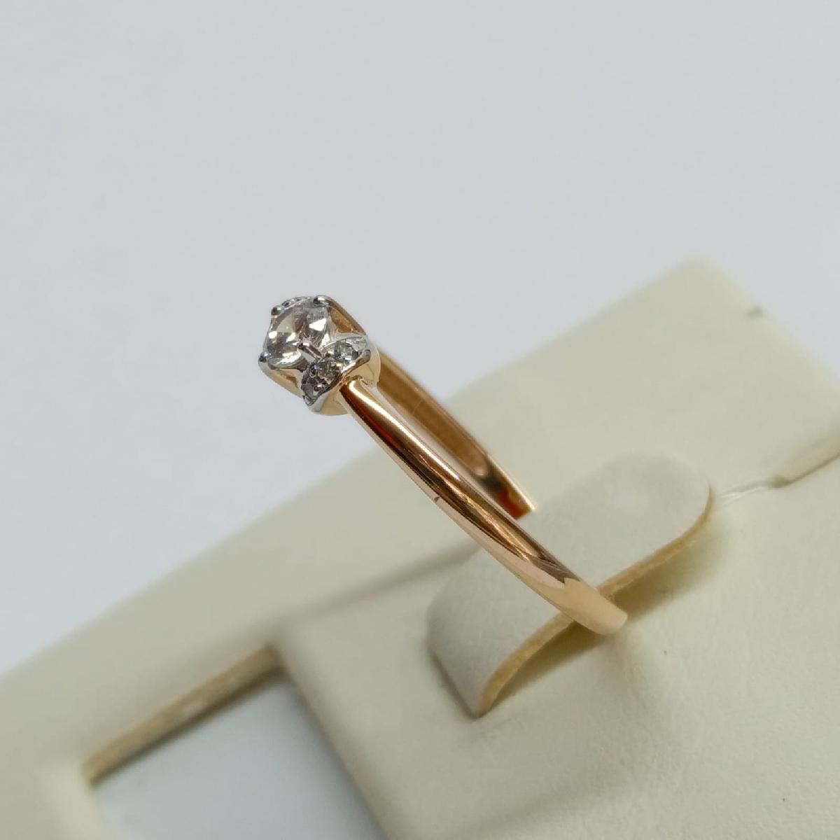 КОЛЬЦО С КАМНЯМИ (Au 585)