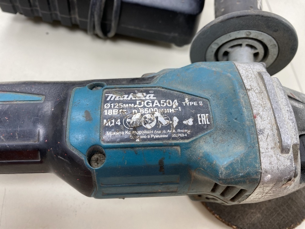 Угловая шлифмашина Makita DGA504