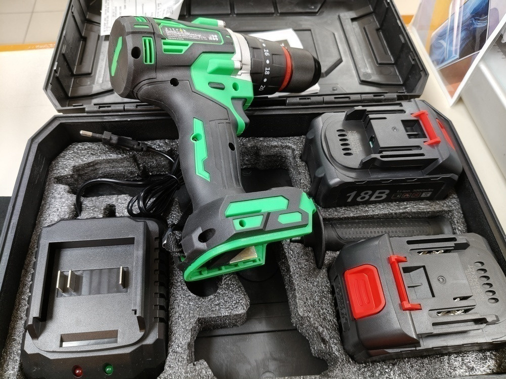 Шуруповерт Zitrek Greenpower 18-li