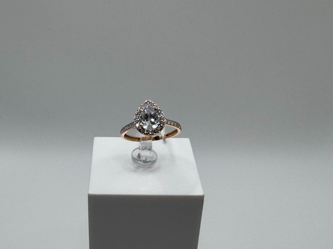 КОЛКМИ585 КОЛЬЦО С КАМНЯМИ (Au 585)