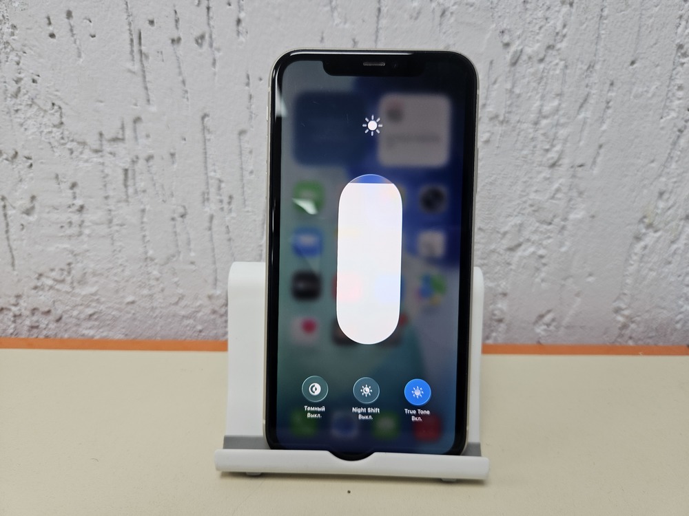 Смартфон Apple iPhone 11 128Gb