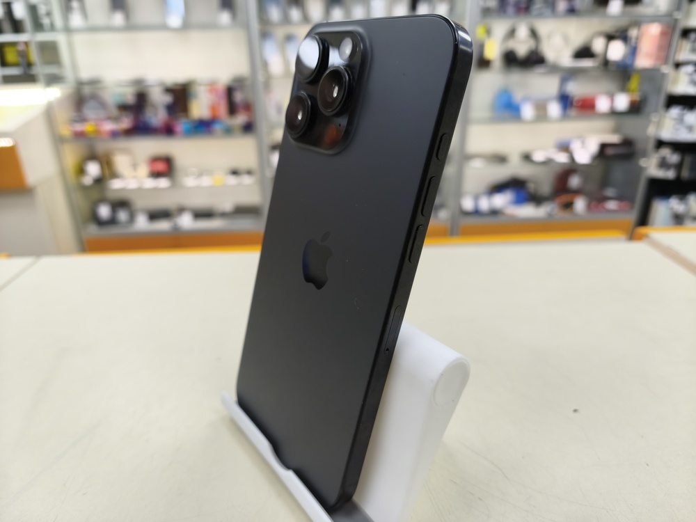 Смартфон Apple Iphone 16 Pro Max 256Gb