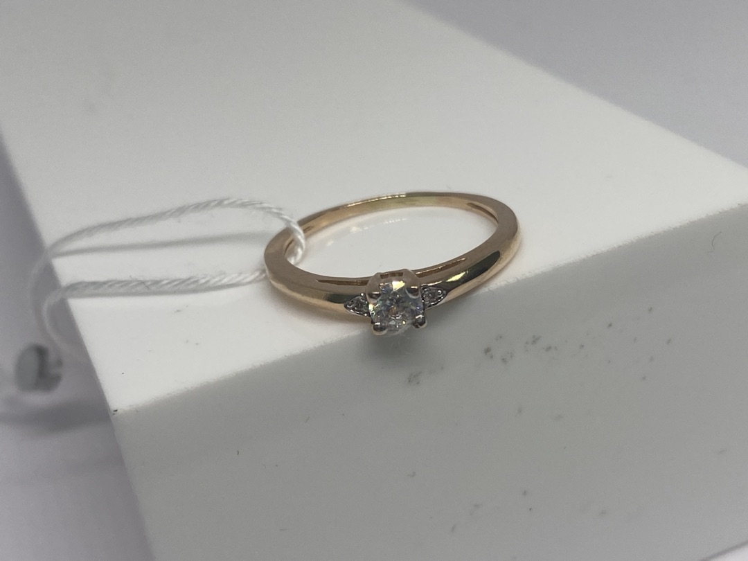 КОЛКМИ585 КОЛЬЦО С КАМНЯМИ (Au 585)
