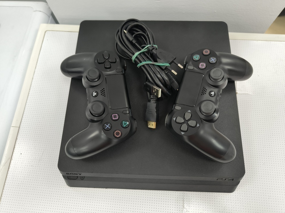 Игровая приставка PlayStation 4 Slim 500GB